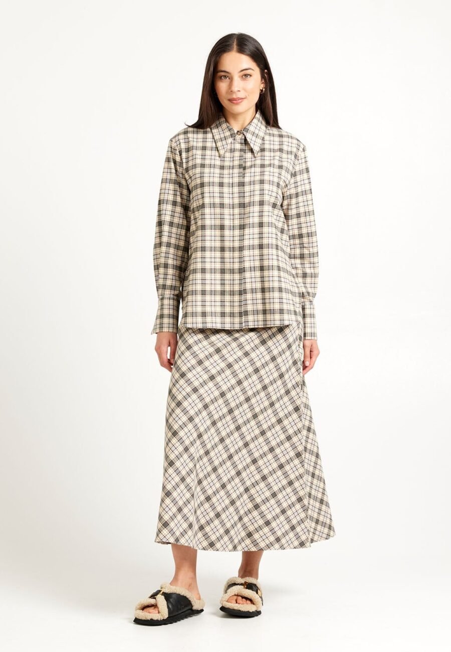 Fluid Skirt | Soft Plaid