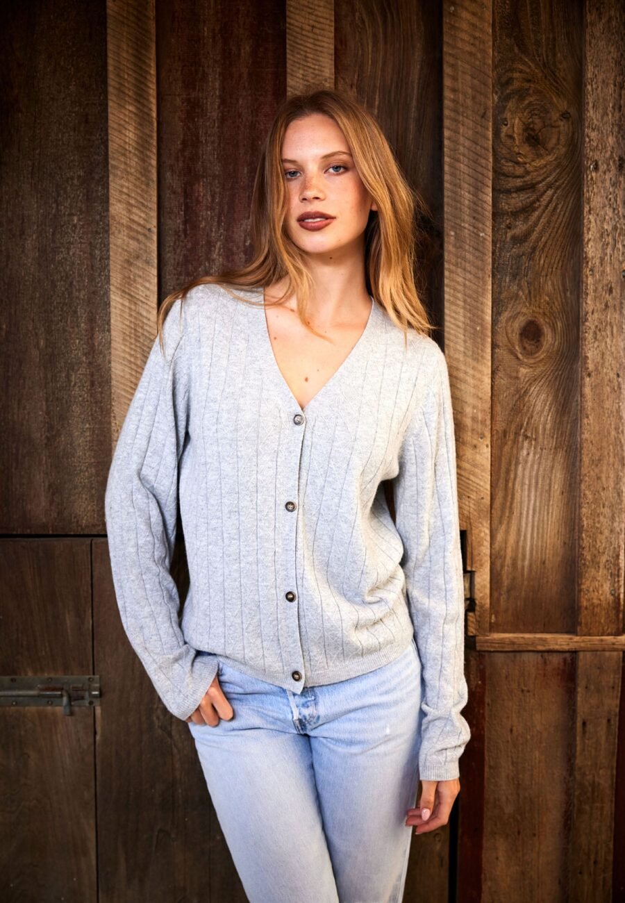 Muse Cardi | Silver Cable